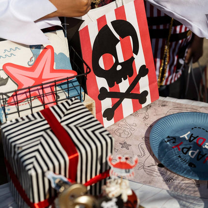 Feestbazaar Borden Pirate Party Happy Bday 23 cm (8st)