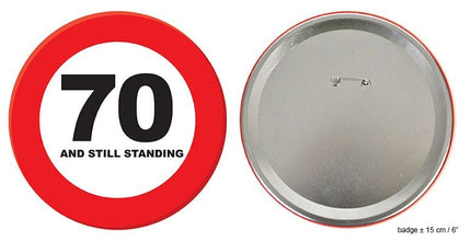 Feestbazaar Button 70 jaar and still standing