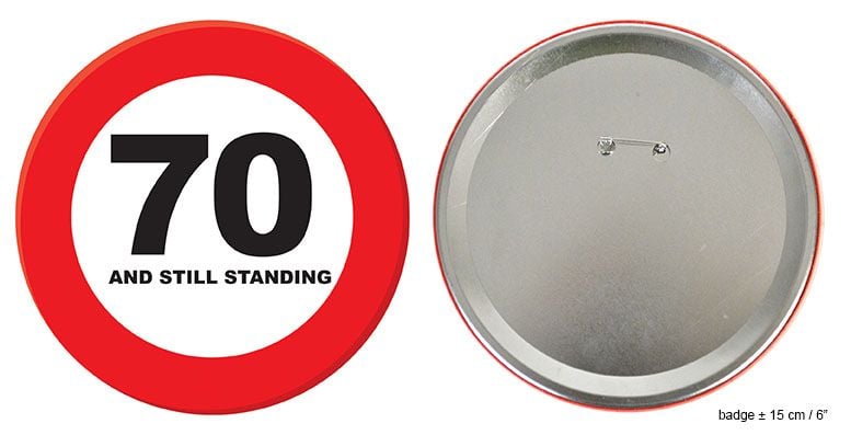 Feestbazaar Button 70 jaar and still standing