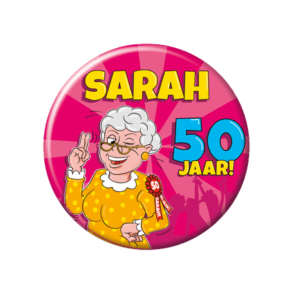 Feestbazaar Button Sarah Cartoon 50 jaar