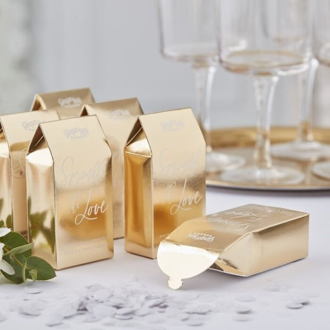 Feestbazaar Confetti doosje Gold met confetti