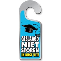 Feestbazaar Deurhanger Geslaagd Niet Storen