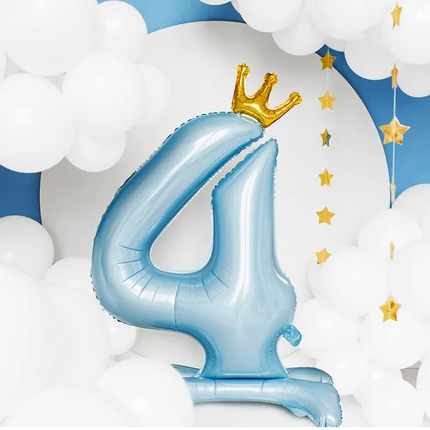 Feestbazaar Folieballon Cijfer 4 Hemelsblauw Op Standaard 84cm