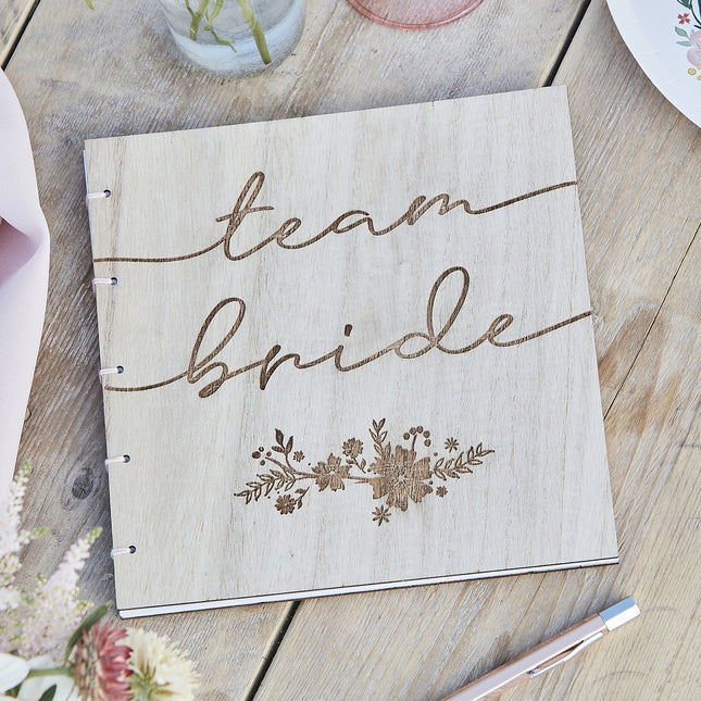 Feestbazaar Gastenboek Bruiloft 'Team Bride' Vintage Rustiek Hout