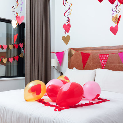 Feestbazaar Kartonnen Hartjes Slinger Valentijn (2m)