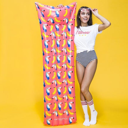 Feestbazaar Luchtbed met Toekan Print Roze