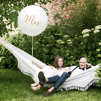 Feestbazaar Mega Ballon Pastel Wit met Gouden print Mrs - 1 meter