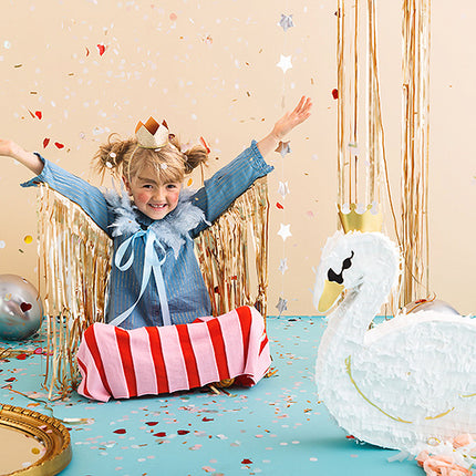 Feestbazaar Pinata Zwaan met kroontje