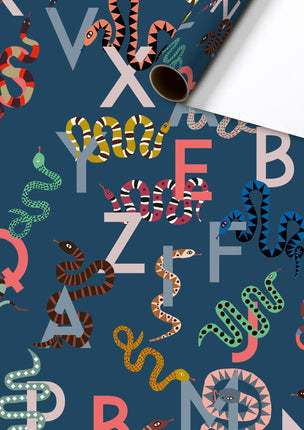 Feestbazaar Rol Inpakpapier Slangen met Letters