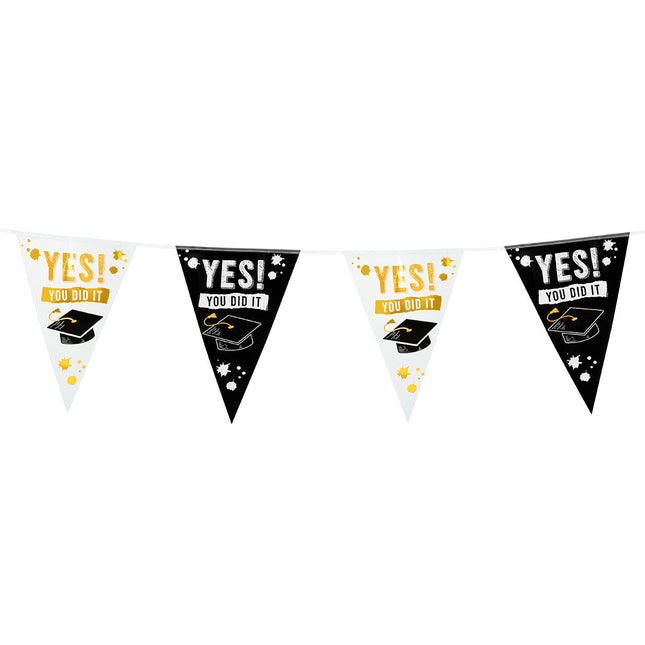 Feestbazaar Vlaggenlijn 'Yes You Did It' zwart/wit (6m)